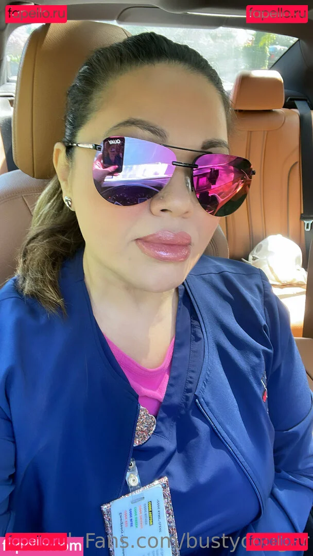 bustycougar Onlyfans Photo Gallery 