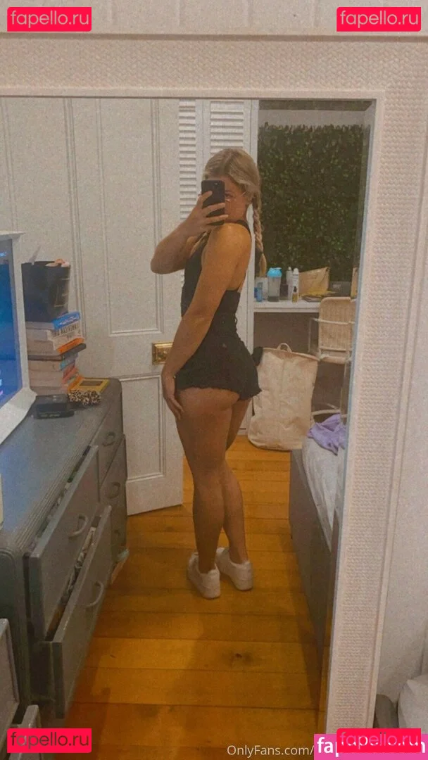 aussiegalxxx Onlyfans Photo Gallery 