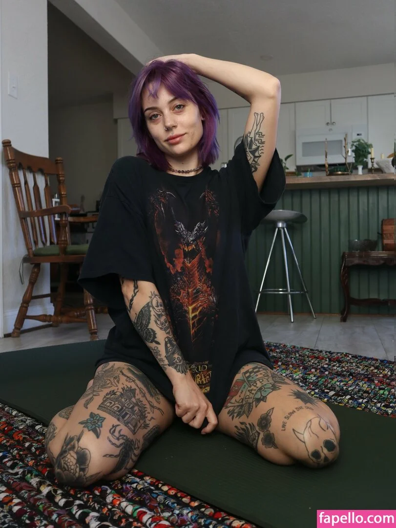 mythicmaggie Onlyfans Photo Gallery 