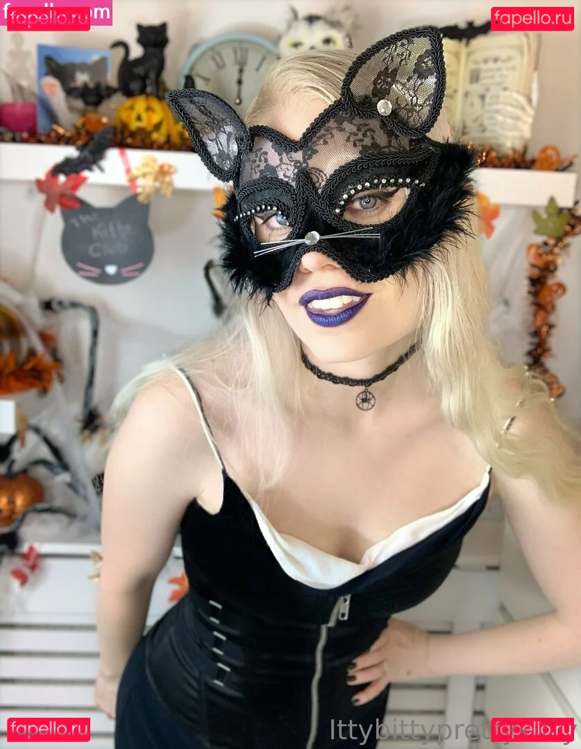 ittybittyprettykittyfree Onlyfans Photo Gallery 