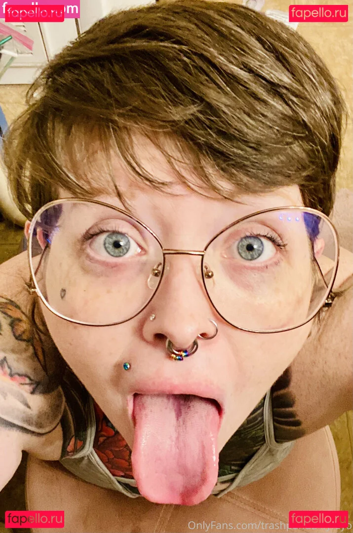 trashpanda4lyfeyo Onlyfans Photo Gallery 