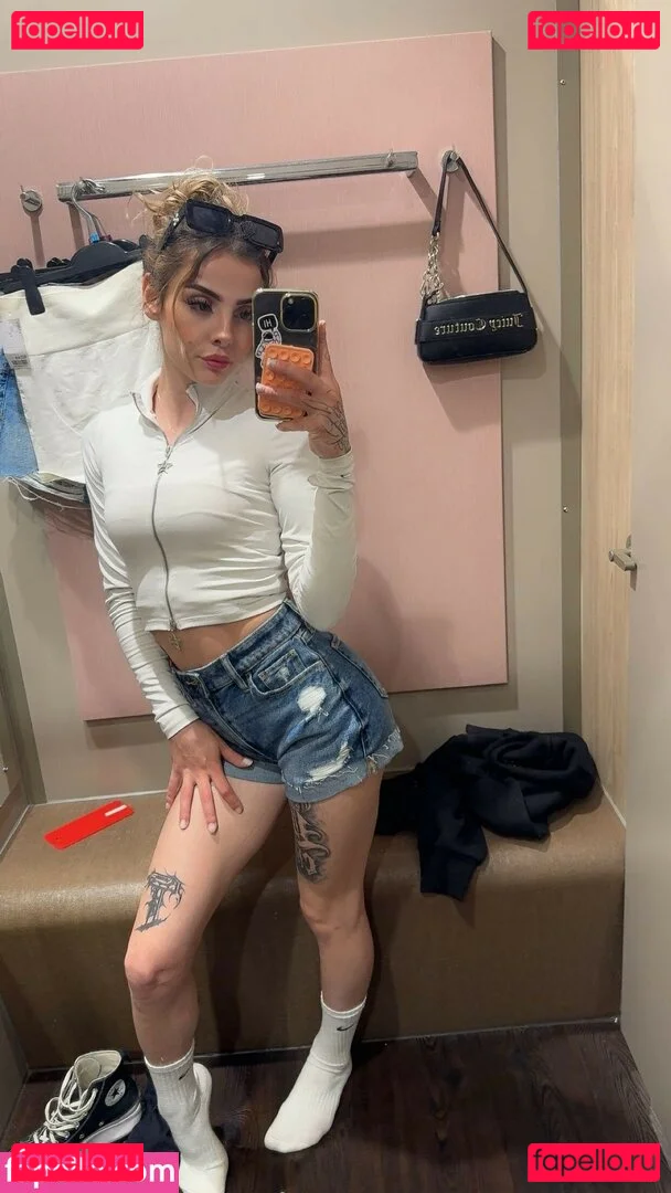 aryasm Onlyfans Photo Gallery 