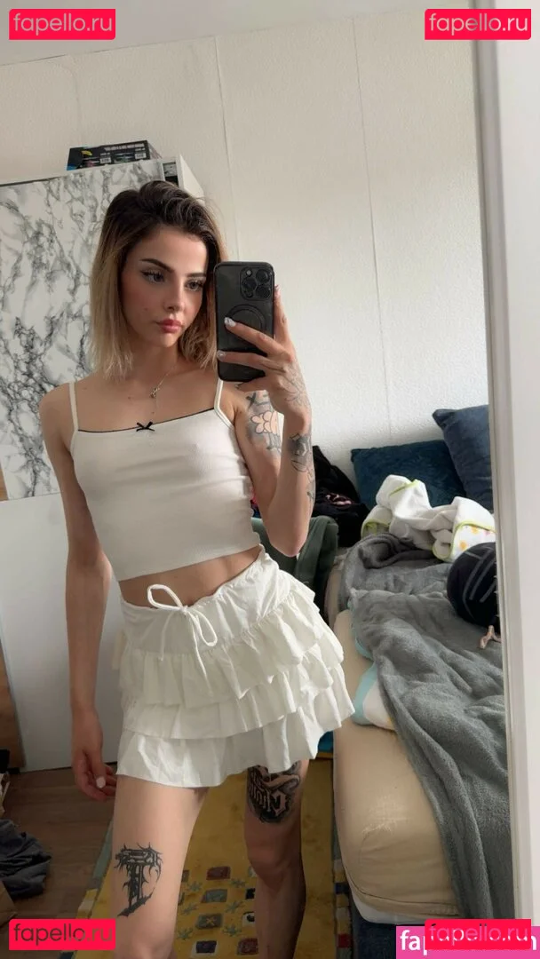 aryasm Onlyfans Photo Gallery 