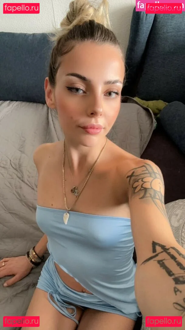 aryasm Onlyfans Photo Gallery 