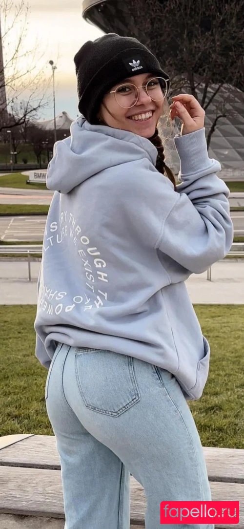 Anna Kauer Onlyfans Photo Gallery 