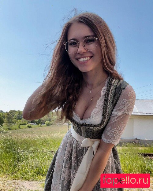 Anna Kauer Onlyfans Photo Gallery 