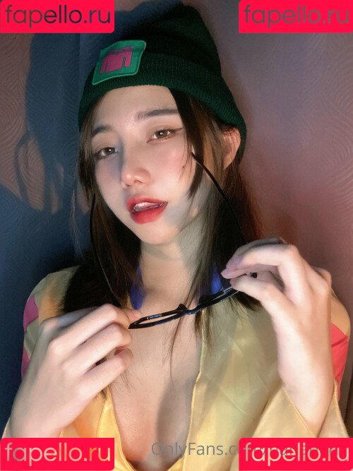 nahaneulll Onlyfans Photo Gallery 