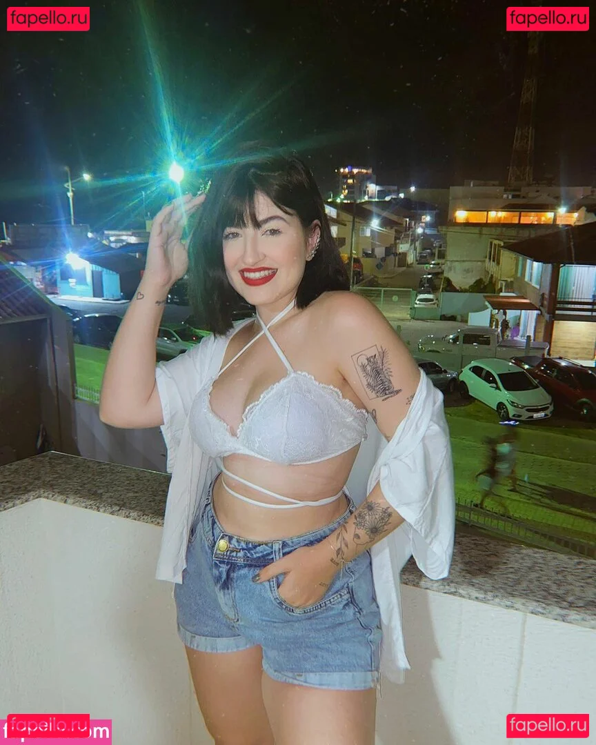 Bella Sant Onlyfans Photo Gallery 