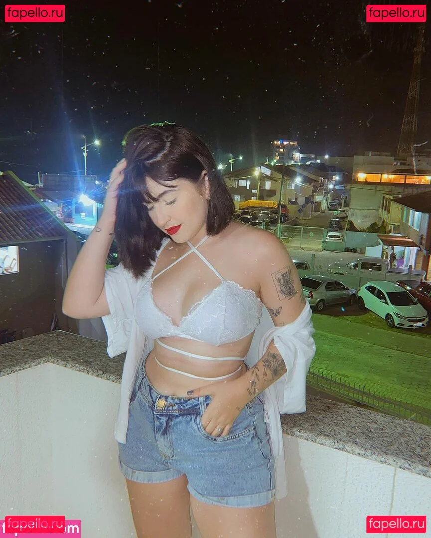 Bella Sant Onlyfans Photo Gallery 