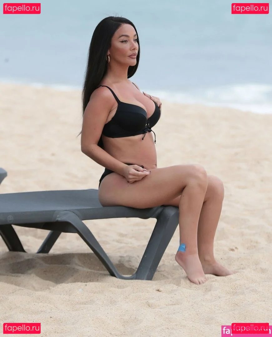 Chelsea Healey Onlyfans Photo Gallery 