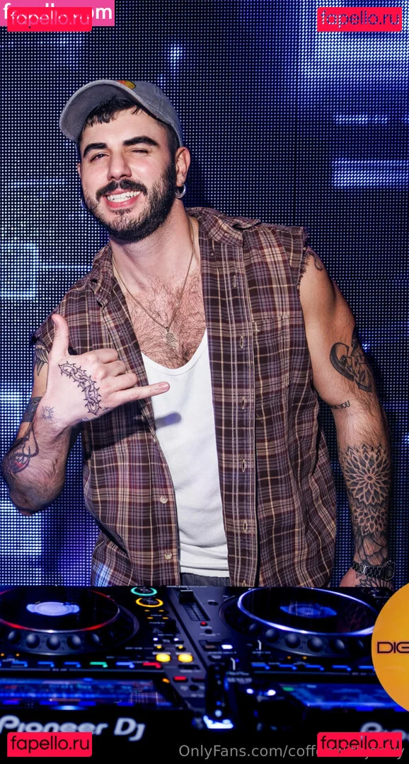 coffeewithjanky Onlyfans Photo Gallery 