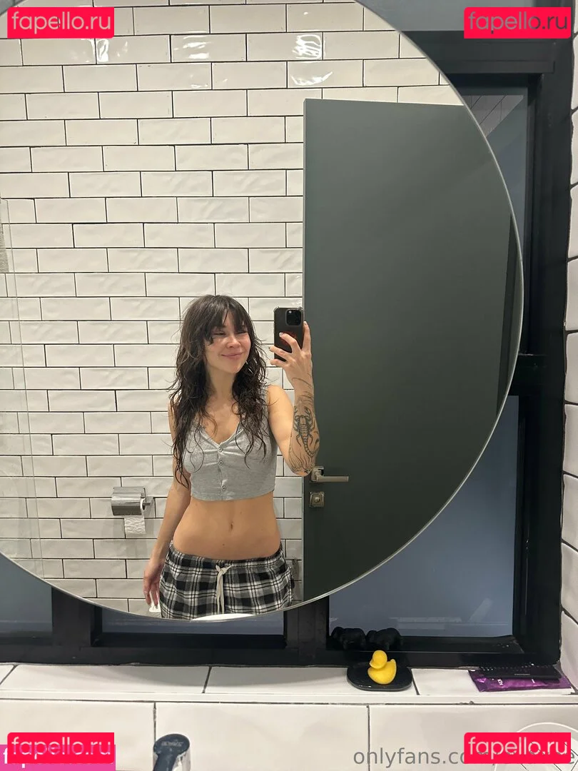 evavee Onlyfans Photo Gallery 