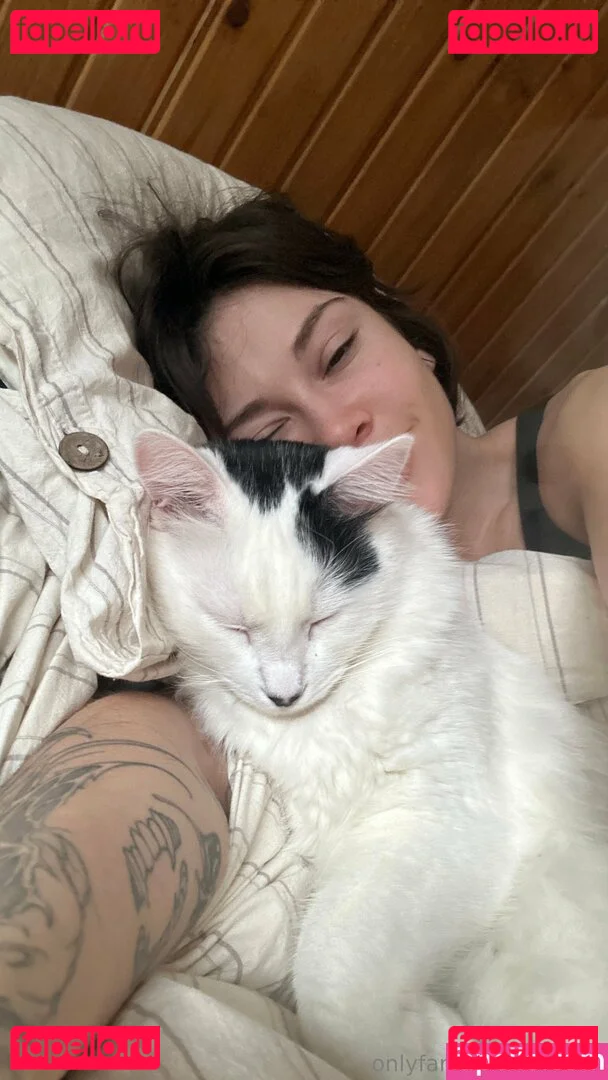 evavee Onlyfans Photo Gallery 