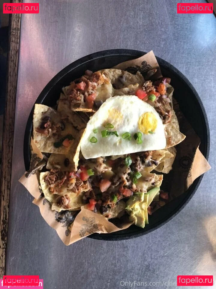 cinnamonroll329 Onlyfans Photo Gallery 