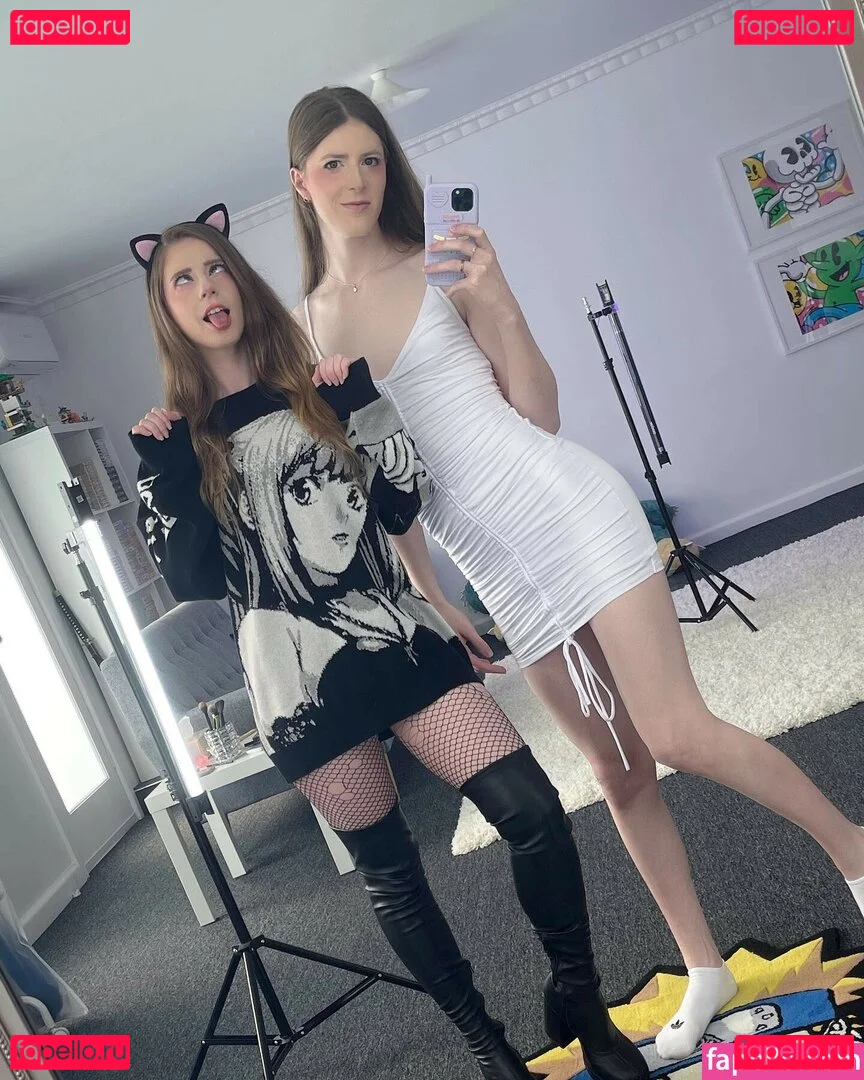 lilybear2004 Onlyfans Photo Gallery 