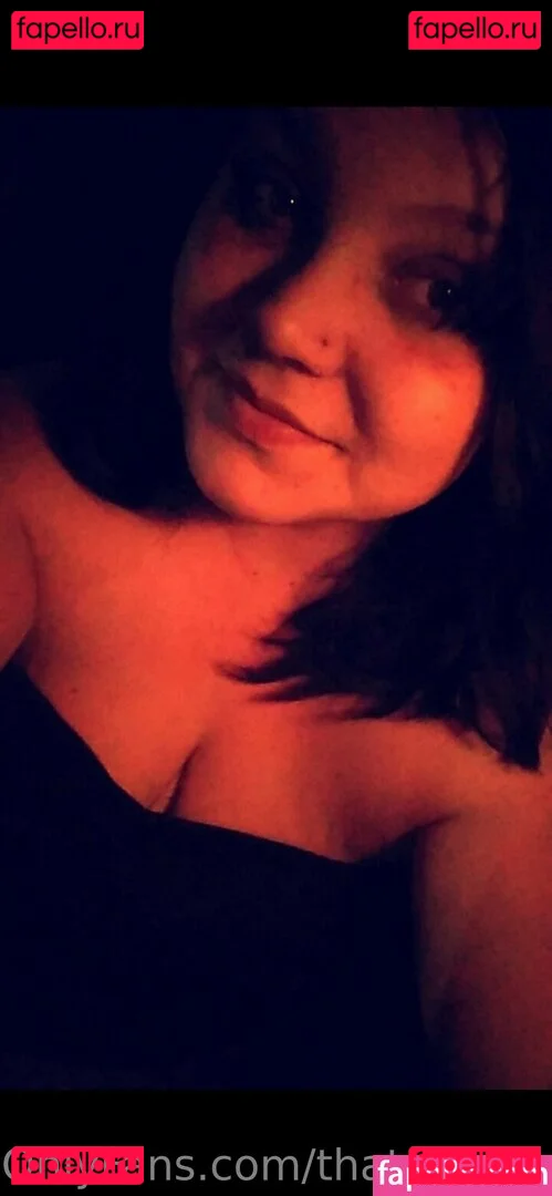 thatonecargirl Onlyfans Photo Gallery 