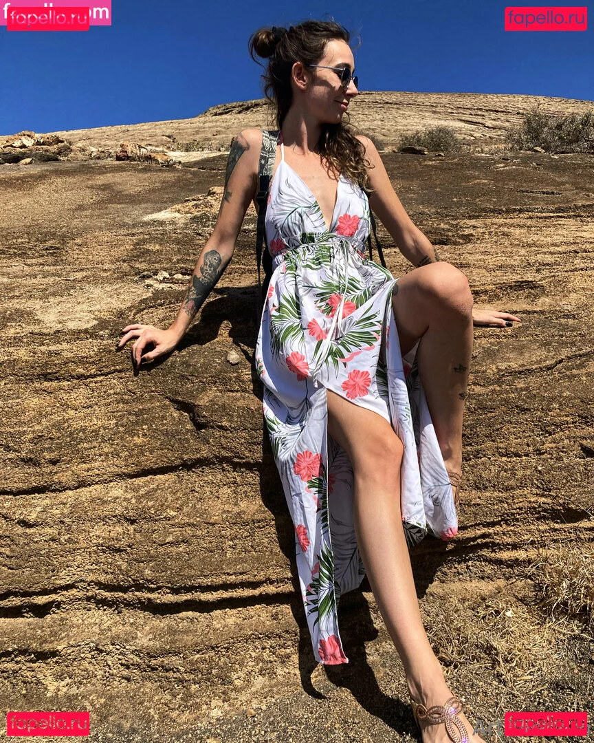 artnvenom Onlyfans Photo Gallery 