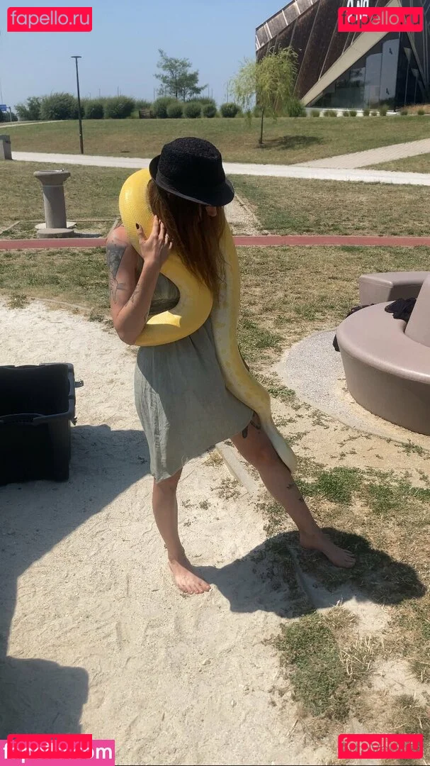 artnvenom Onlyfans Photo Gallery 