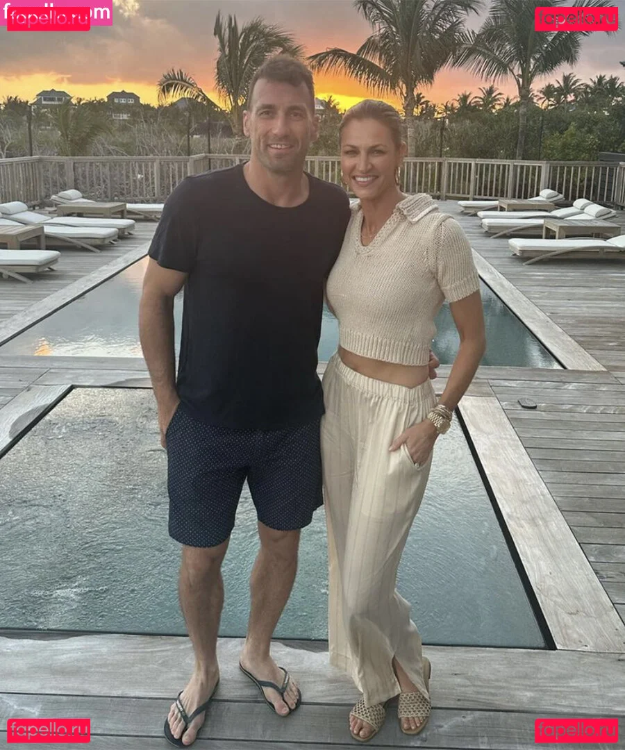 Charissa Thompson Onlyfans Photo Gallery 