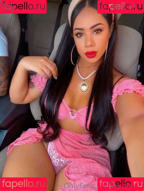 karenvip Onlyfans Photo Gallery 