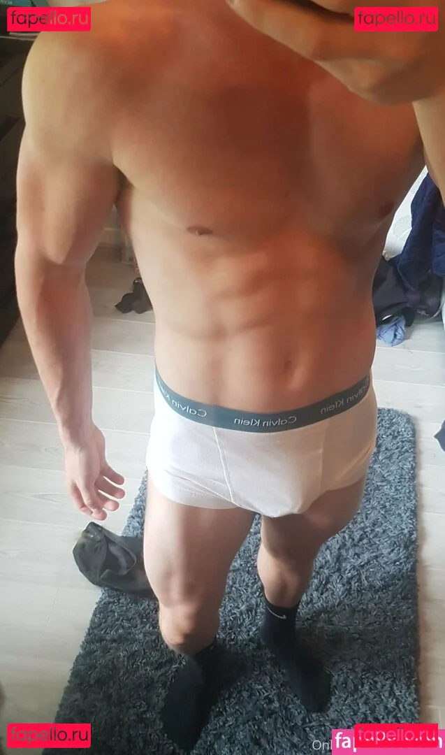 zedldn Onlyfans Photo Gallery 