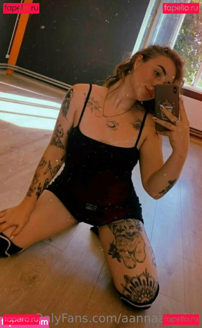 aannaasmith Onlyfans Photo Gallery 