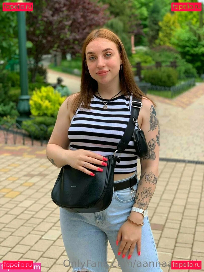 aannaasmith Onlyfans Photo Gallery 