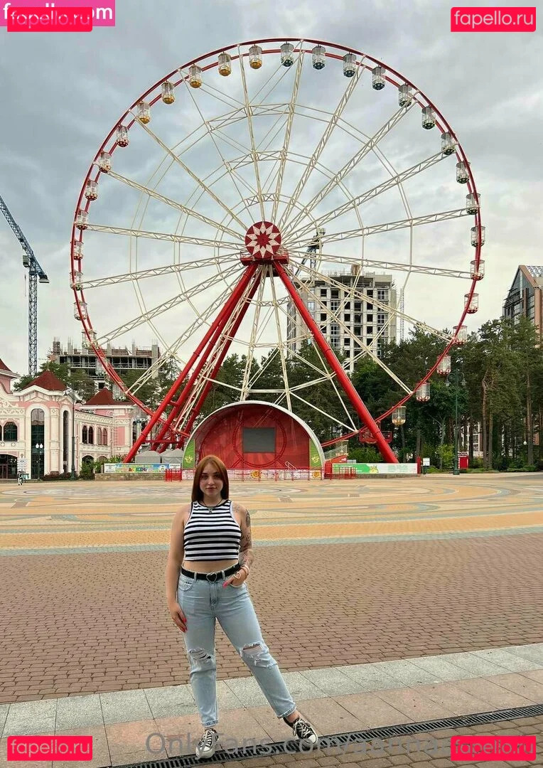 aannaasmith Onlyfans Photo Gallery 