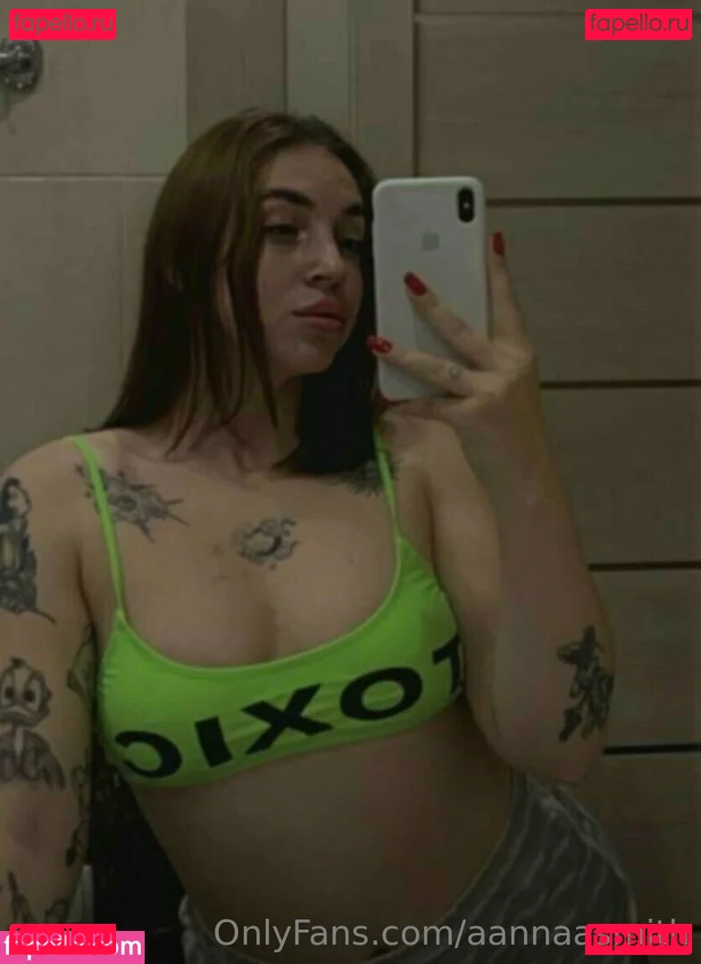 aannaasmith Onlyfans Photo Gallery 