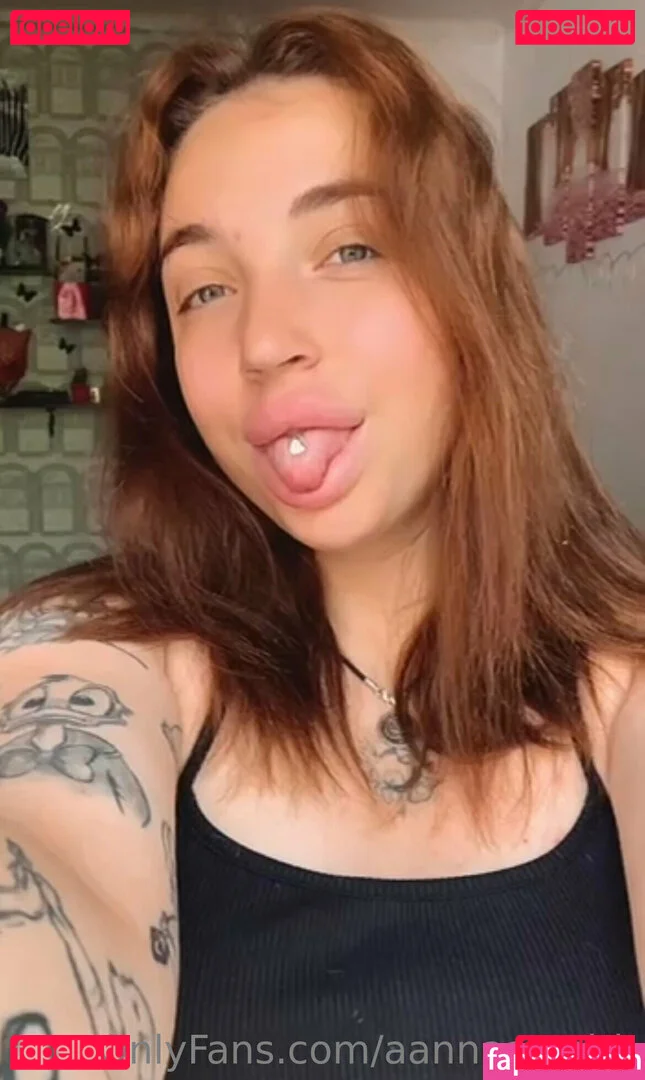 aannaasmith Onlyfans Photo Gallery 