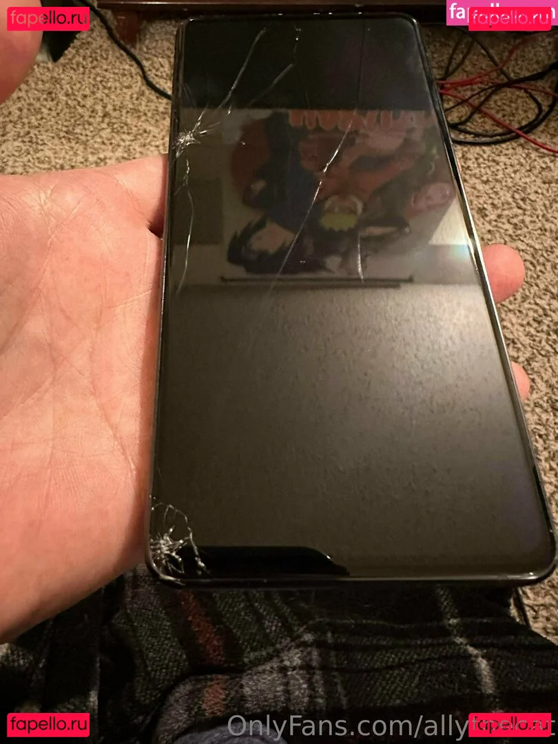 allythecat Onlyfans Photo Gallery 