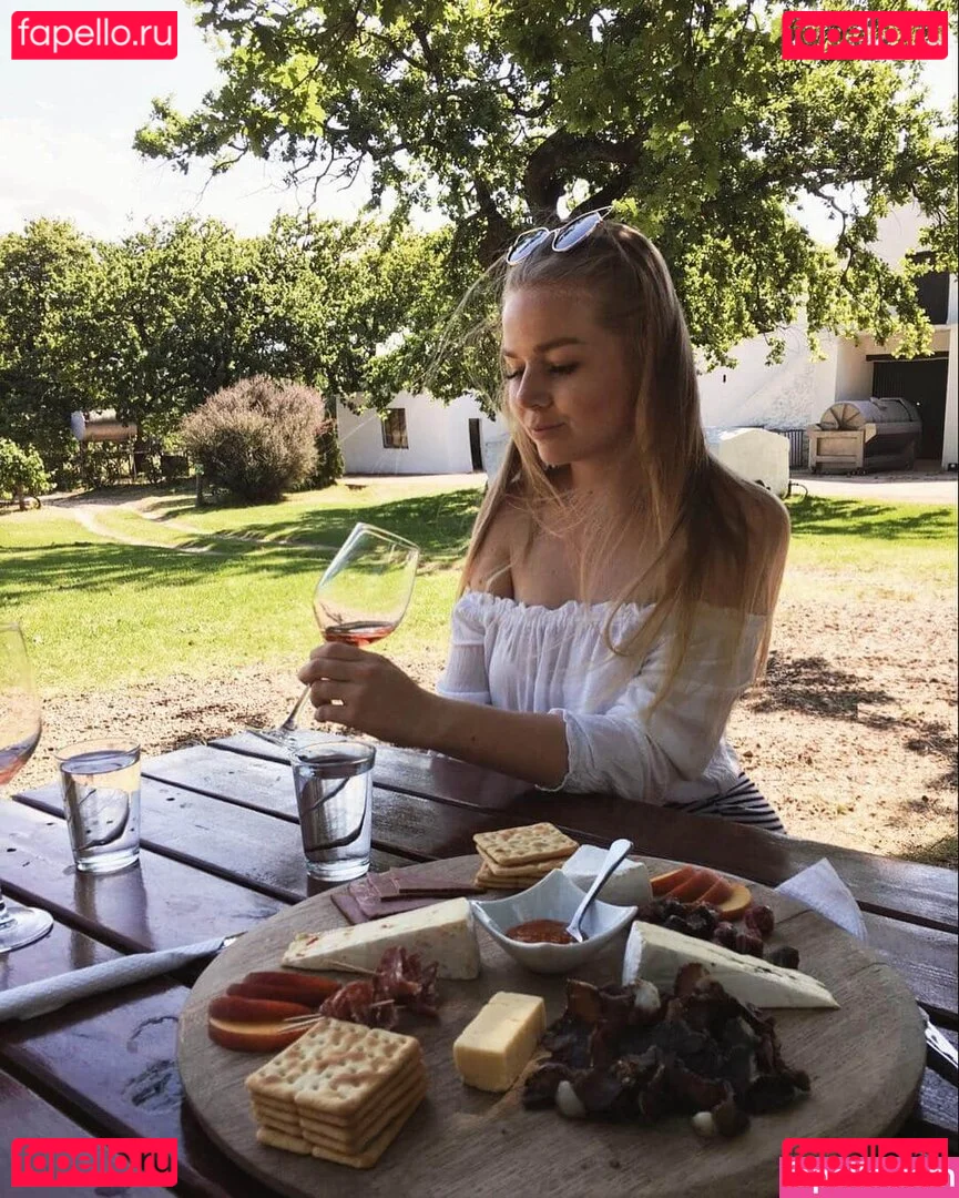 Emmahaggstrom Onlyfans Photo Gallery 