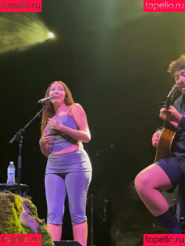 Noah Cyrus Onlyfans Photo Gallery 