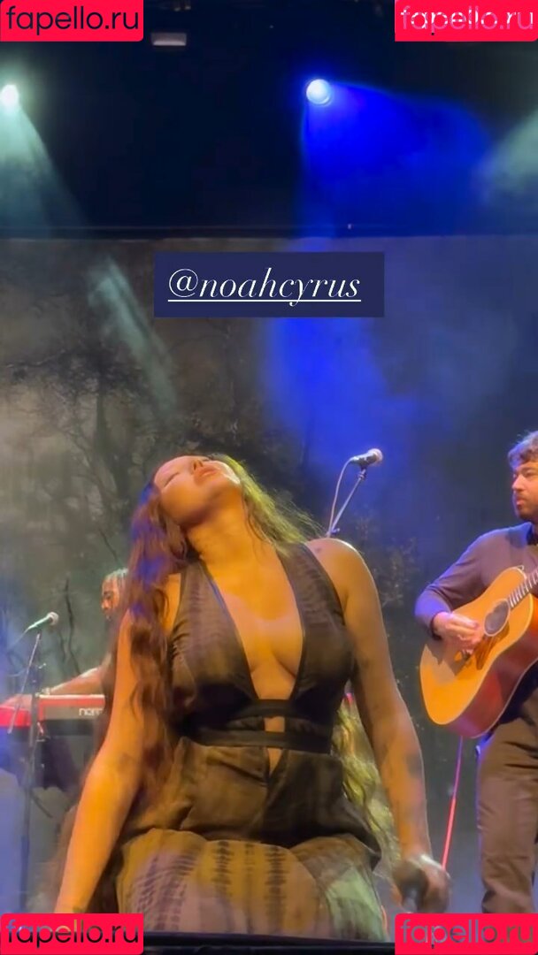 Noah Cyrus Onlyfans Photo Gallery 