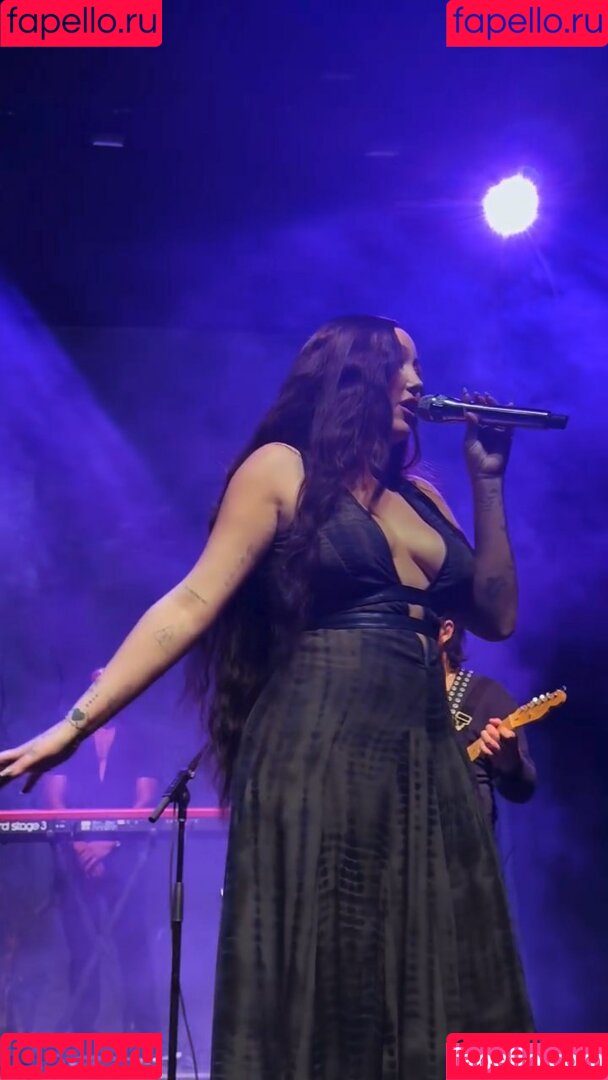 Noah Cyrus Onlyfans Photo Gallery 