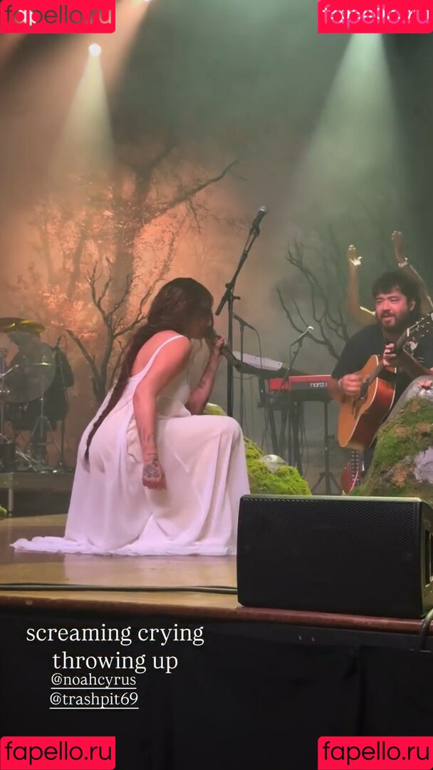 Noah Cyrus Onlyfans Photo Gallery 