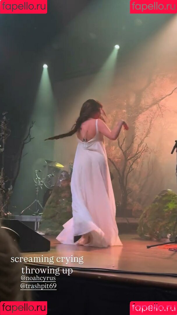 Noah Cyrus Onlyfans Photo Gallery 