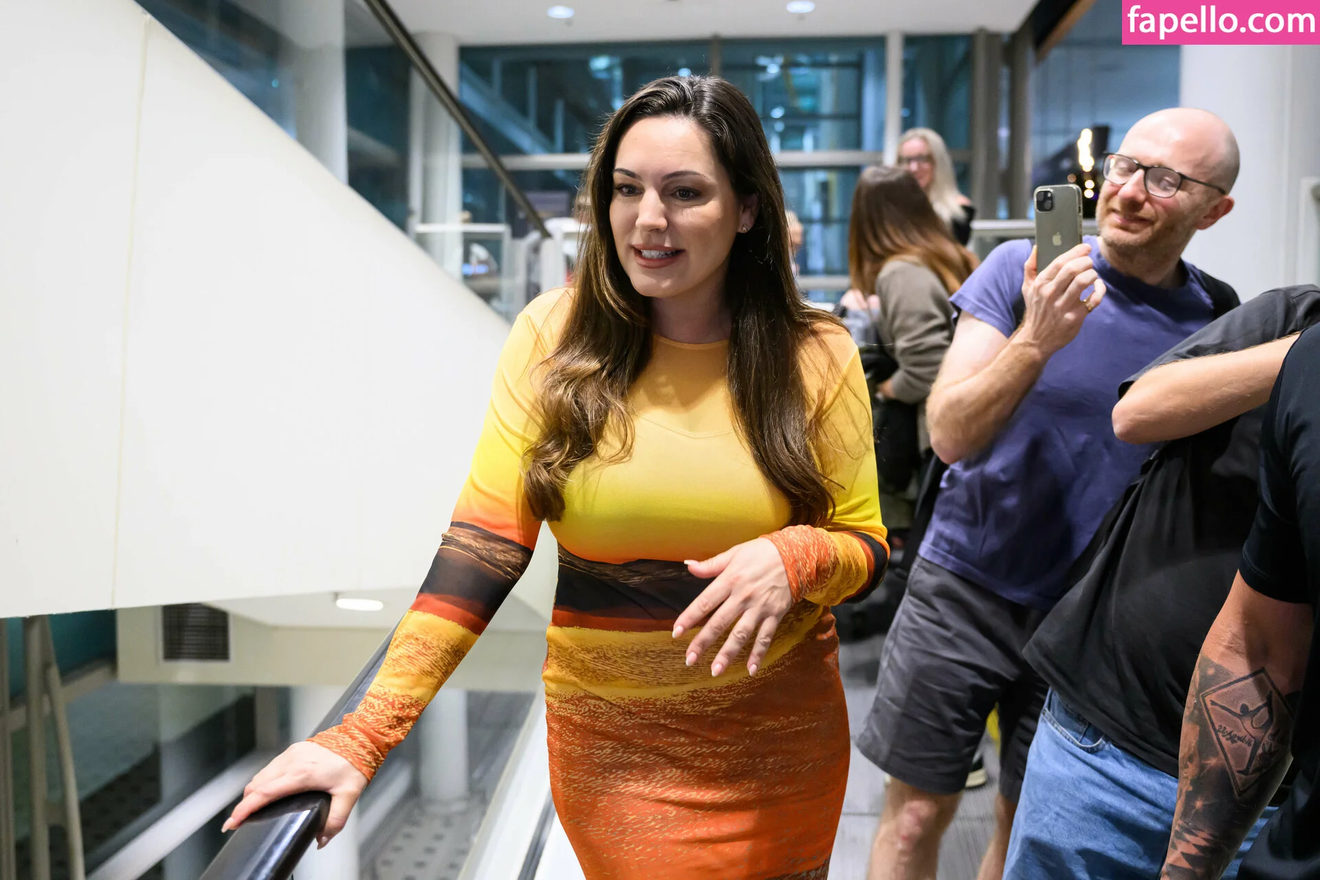 Kelly Brook Onlyfans Photo Gallery 