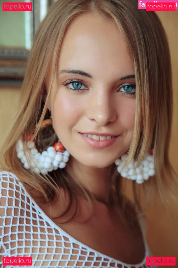 Rachel Blau Onlyfans Photo Gallery 