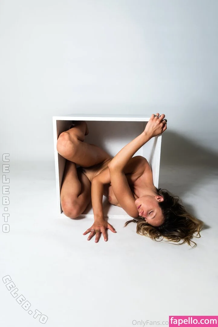 stephinspace Onlyfans Photo Gallery 