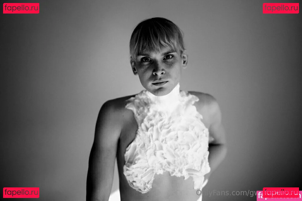 gwenphoenix Onlyfans Photo Gallery 