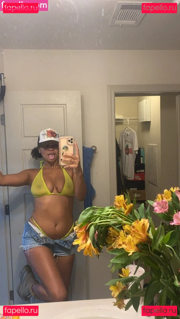 Alina Ali Onlyfans Photo Gallery 