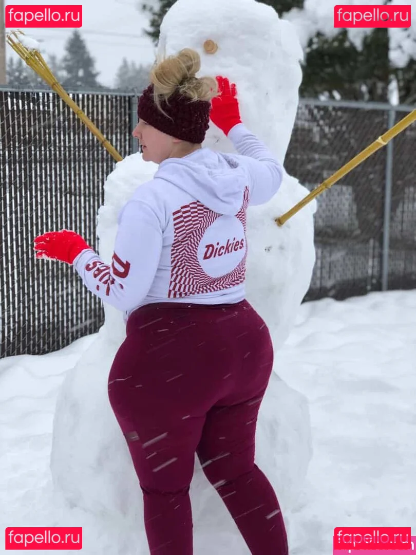 JexkaaWolves Onlyfans Photo Gallery 