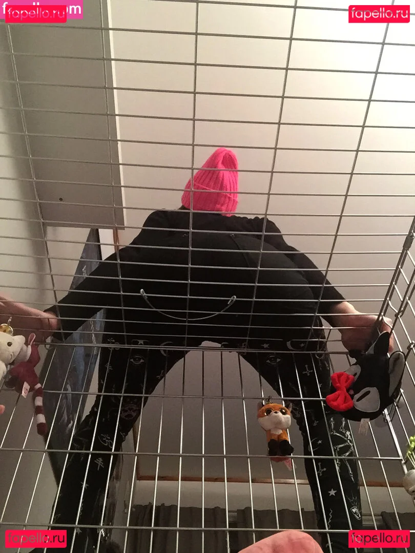 secretsecretsaria Onlyfans Photo Gallery 