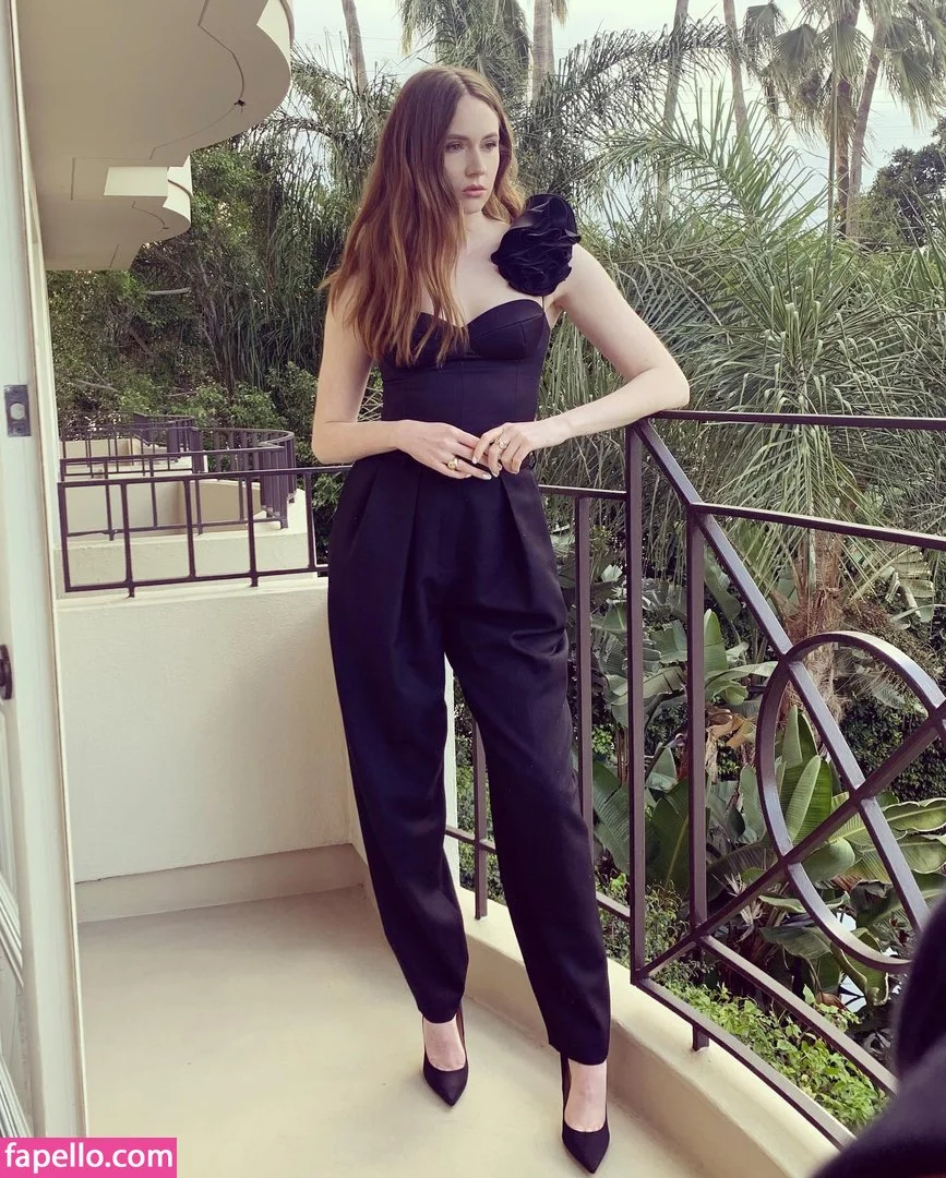 Karen Gillan Onlyfans Photo Gallery 