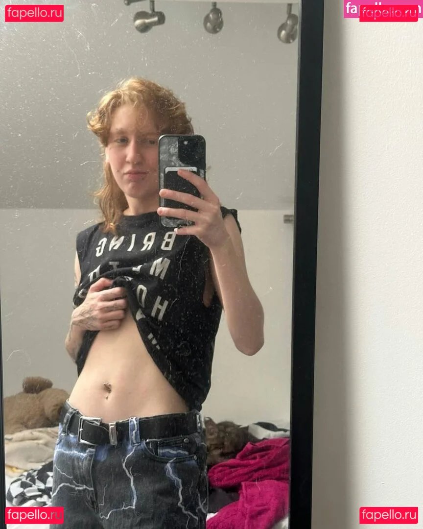 ftmtwinkty Onlyfans Photo Gallery 