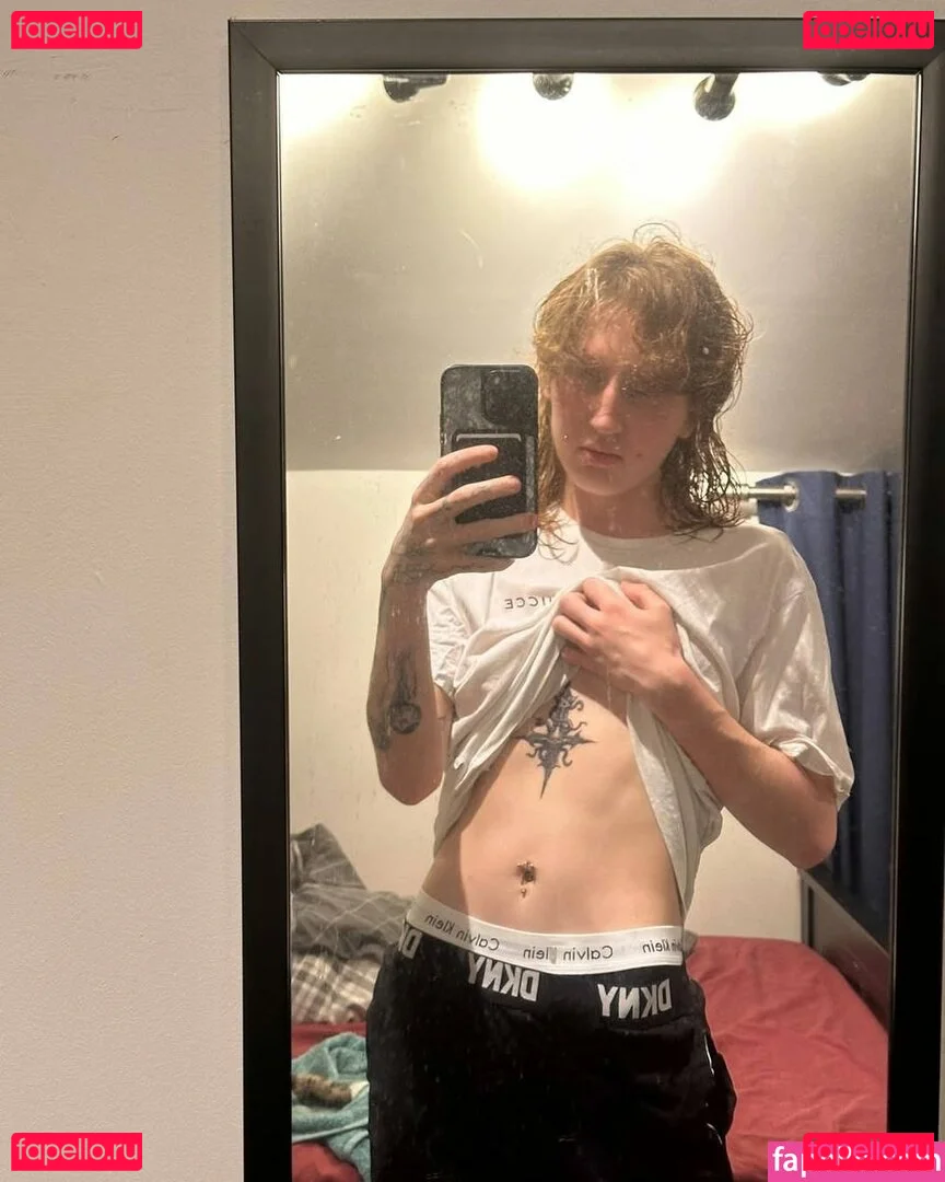 ftmtwinkty Onlyfans Photo Gallery 