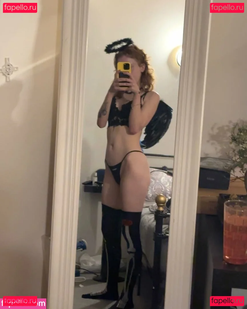 ftmtwinkty Onlyfans Photo Gallery 