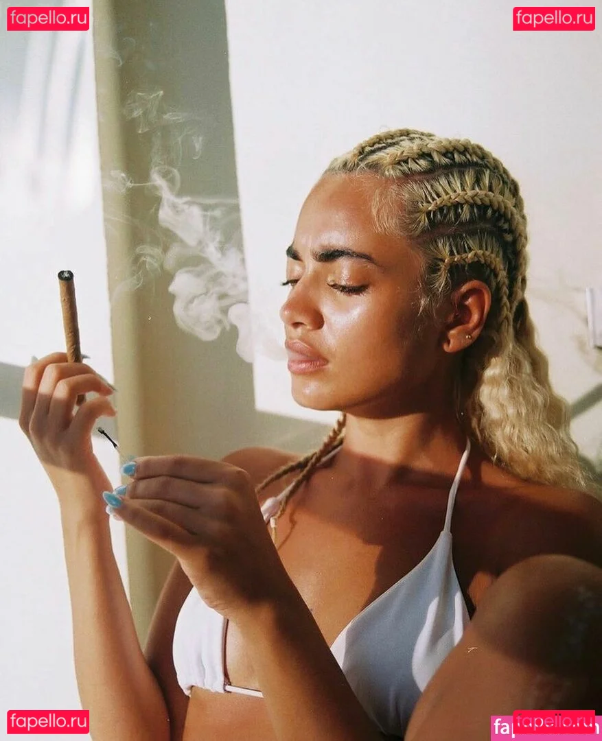 Tara Sky Martin Onlyfans Photo Gallery 