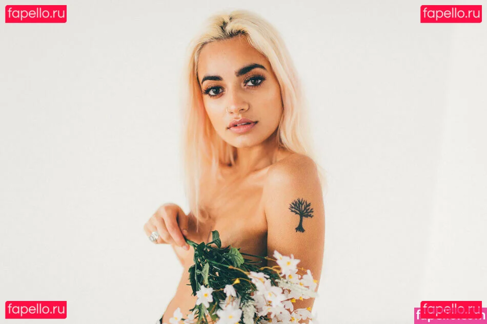 Tara Sky Martin Onlyfans Photo Gallery 